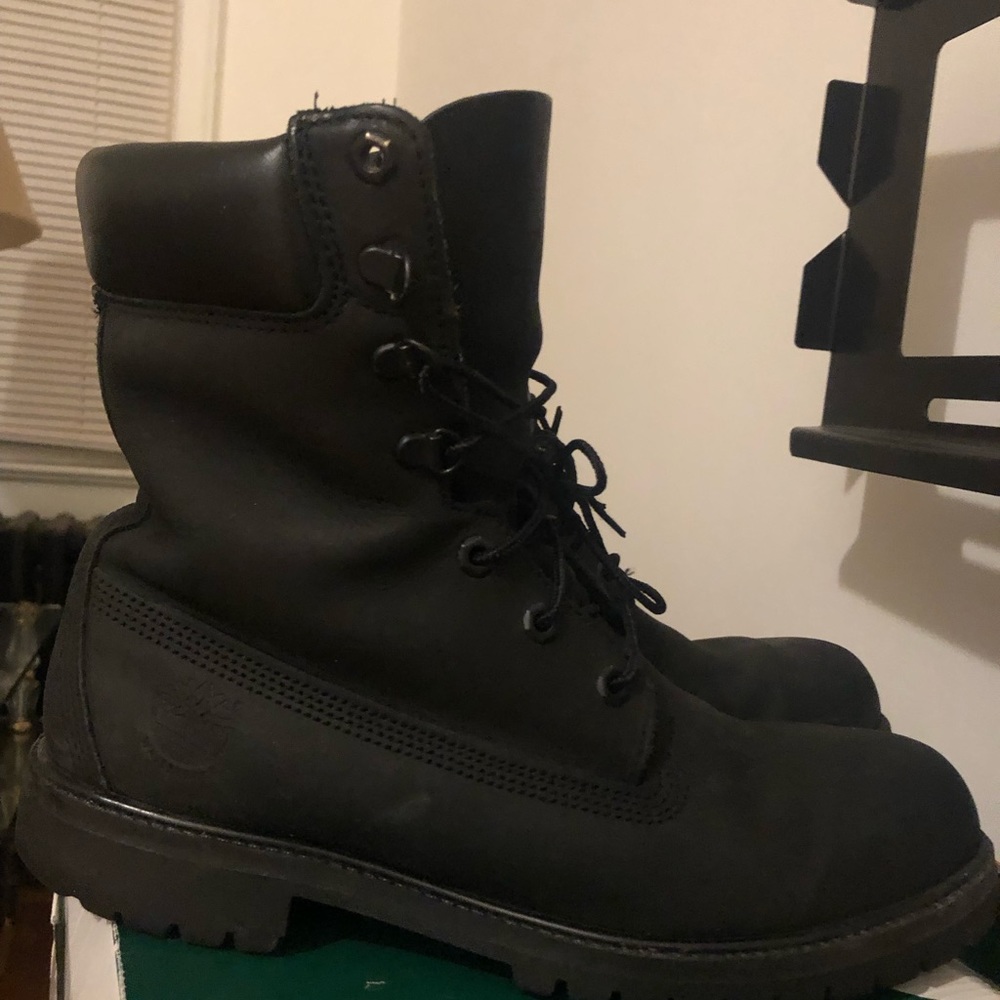 Black Timberlands